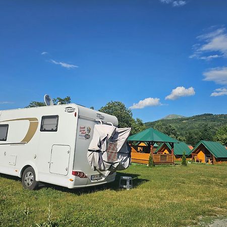 Konaci Oceva Zemlja Bungalovi Konaci Oceva Zemlja Vikendica Mojkovac Bagian luar foto