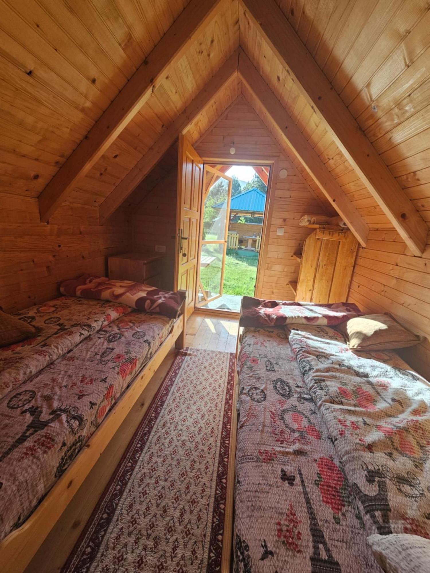 Konaci Oceva Zemlja Bungalovi Konaci Oceva Zemlja Vikendica Mojkovac Bagian luar foto
