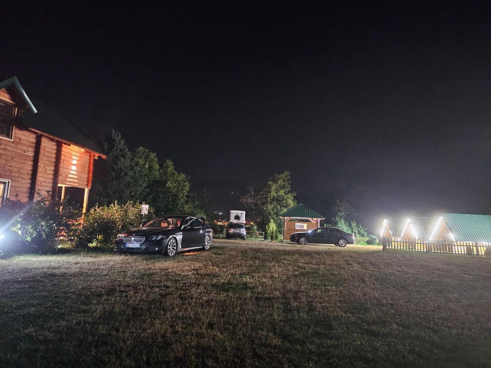 Konaci Oceva Zemlja Bungalovi Konaci Oceva Zemlja Vikendica Mojkovac Bagian luar foto