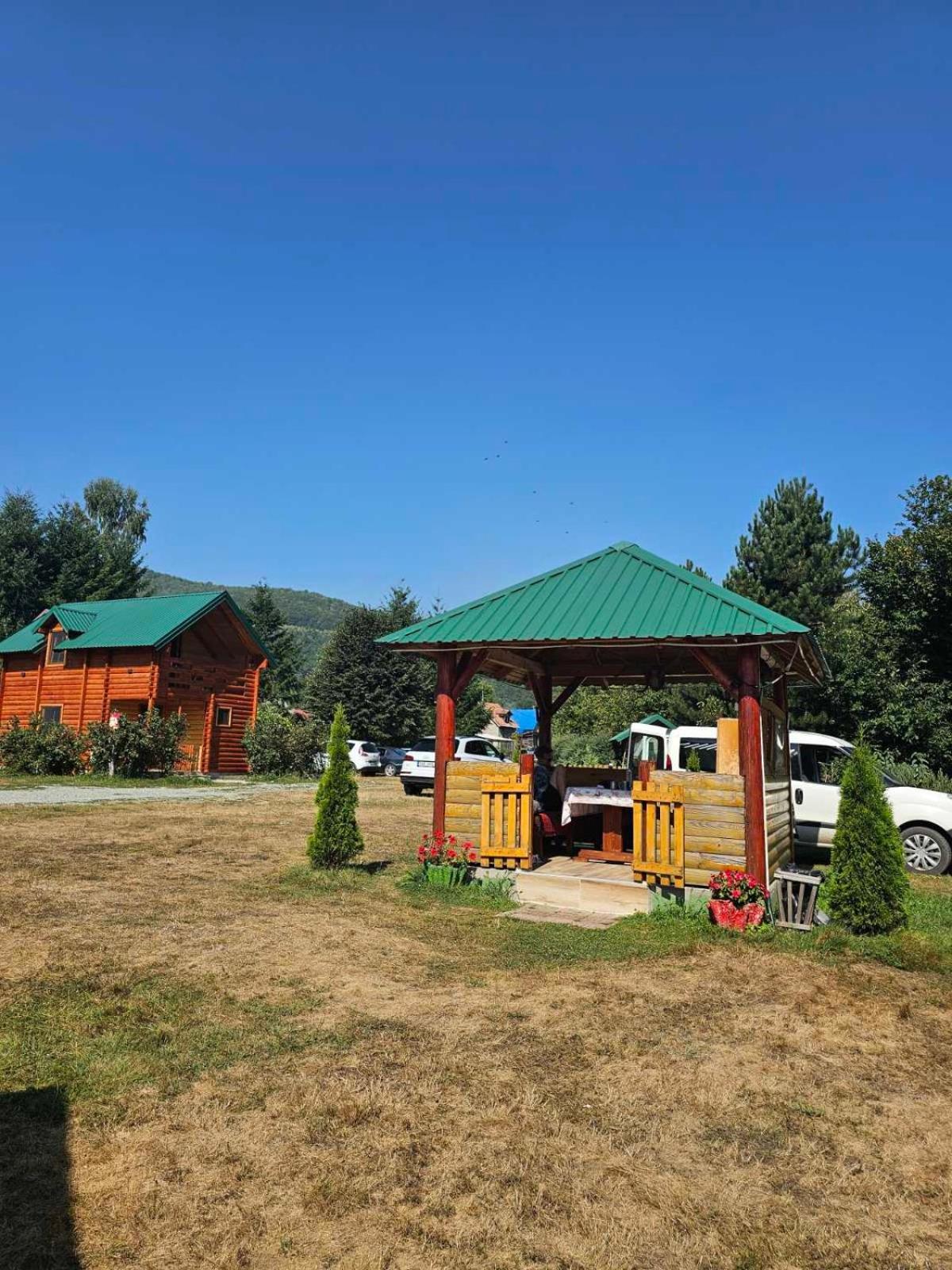 Konaci Oceva Zemlja Bungalovi Konaci Oceva Zemlja Vikendica Mojkovac Bagian luar foto
