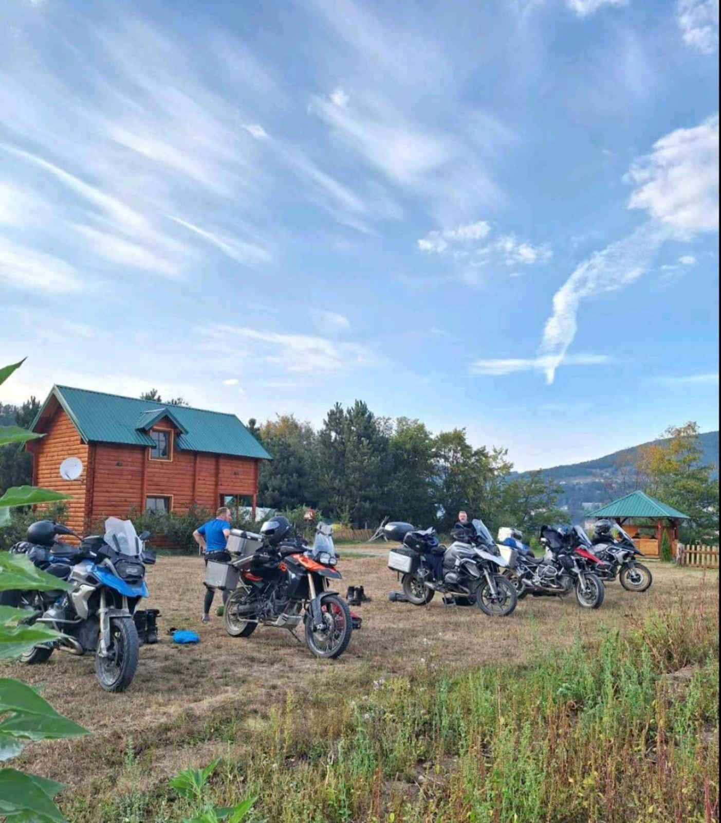 Konaci Oceva Zemlja Bungalovi Konaci Oceva Zemlja Vikendica Mojkovac Bagian luar foto