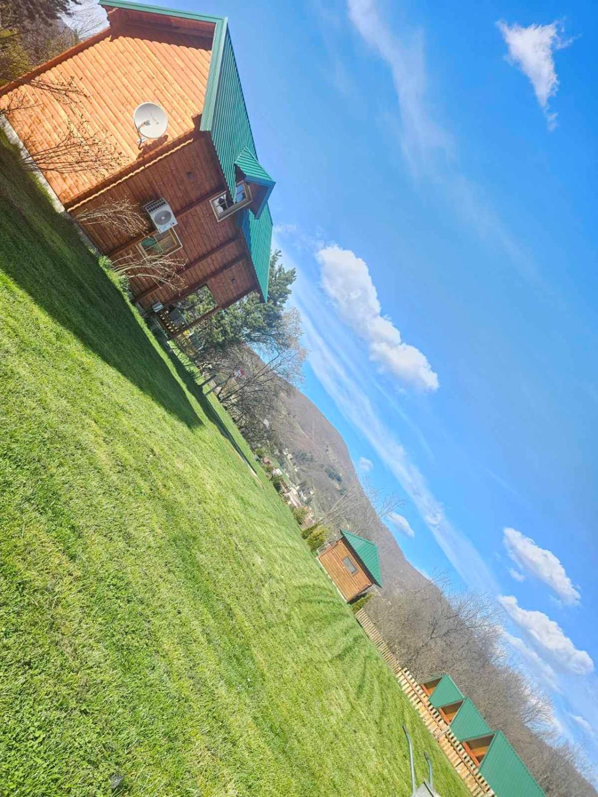 Konaci Oceva Zemlja Bungalovi Konaci Oceva Zemlja Vikendica Mojkovac Bagian luar foto